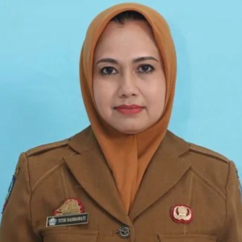 Hj. Titik Rahmawati,SP,MP